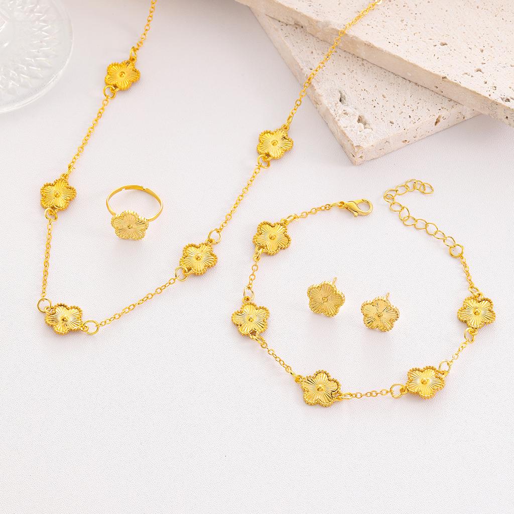 Pulseiras e Colares Flor de Cinco Folhas Luxuosos da Moda para Mulheres Conjunto de Pulseira e Brincos de Cor Dourada Corrente de Flor Conjunto de Joias para Festa de Casamento
