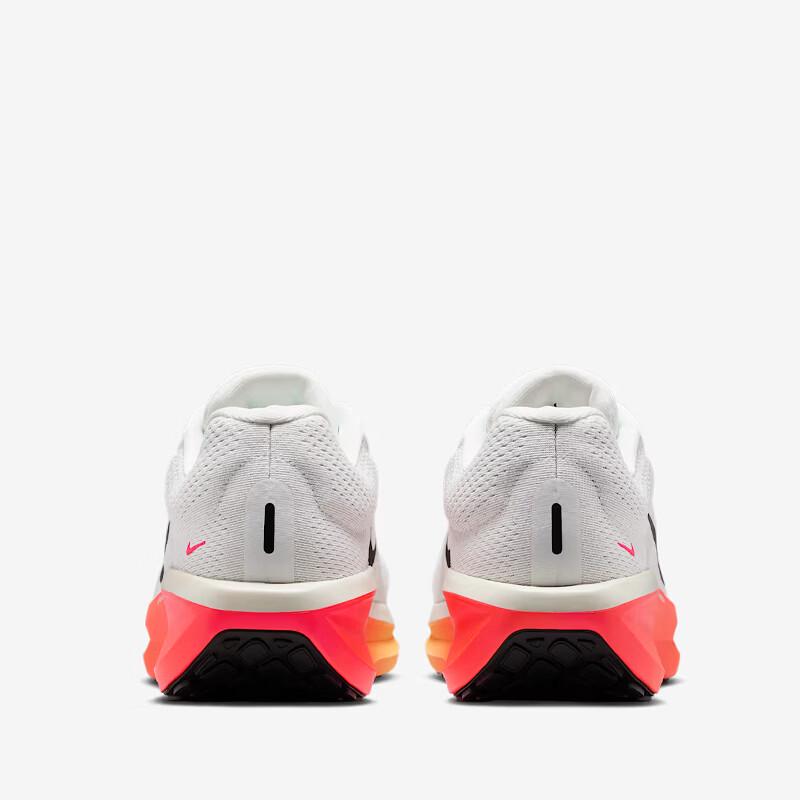 Nike Winflo 11 Breathable Running Shoes