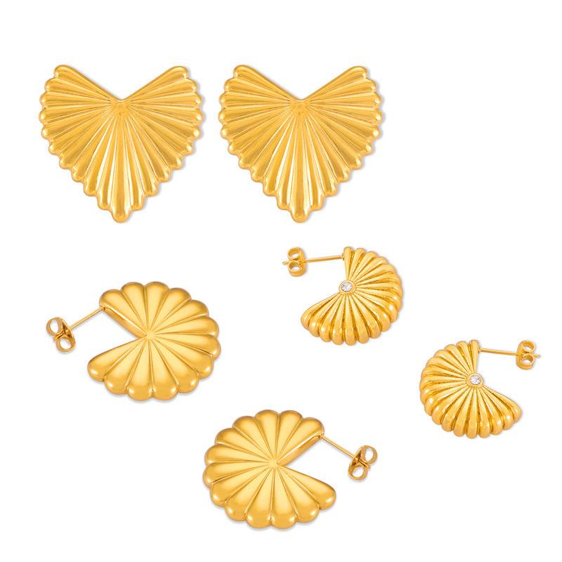 French Retro Style Fashion Temperament Light Luxury Simple Earrings Geometric Folding Fan Titanium Steel Plated 18K Gold Stud Earrings