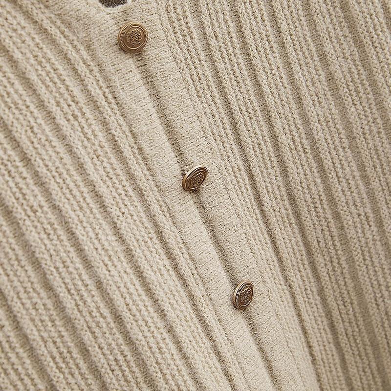 Women's Gentle Style Slim Fit Round Neck Slit Knit Top