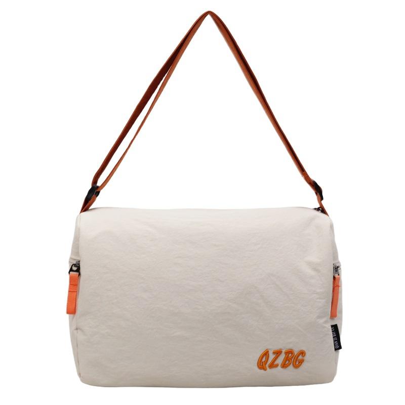 

Japan and South Korea ins simple messenger bag summer new travel light shoulder bag daily commuter mailman women s bag 30*20*17 белый