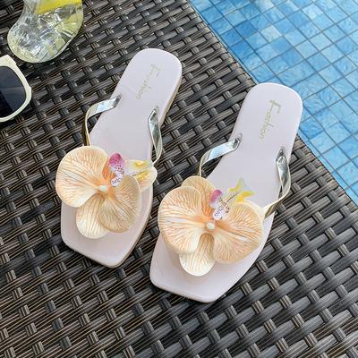 Luxuriöse Neue Flip Flops Damen Hausschuhe Sommer Eckige Zehen Flache Sandalen Outdoor Freizeit Hausschuhe Damen Blumen Schuhe Damen