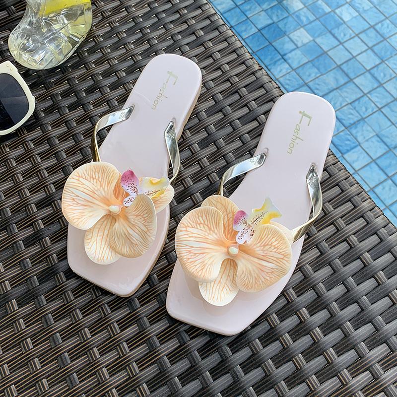 Luxury New Flip Flops Women's Slippers Summer Square Toe Flat Sandals Outdoor Casual Slippers Women Flowers Shoes Ladies