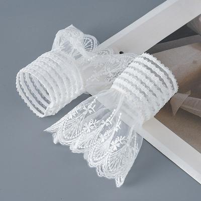 Accessoires – Stropdassen, vlinderdassen, kraagjes en manchetten