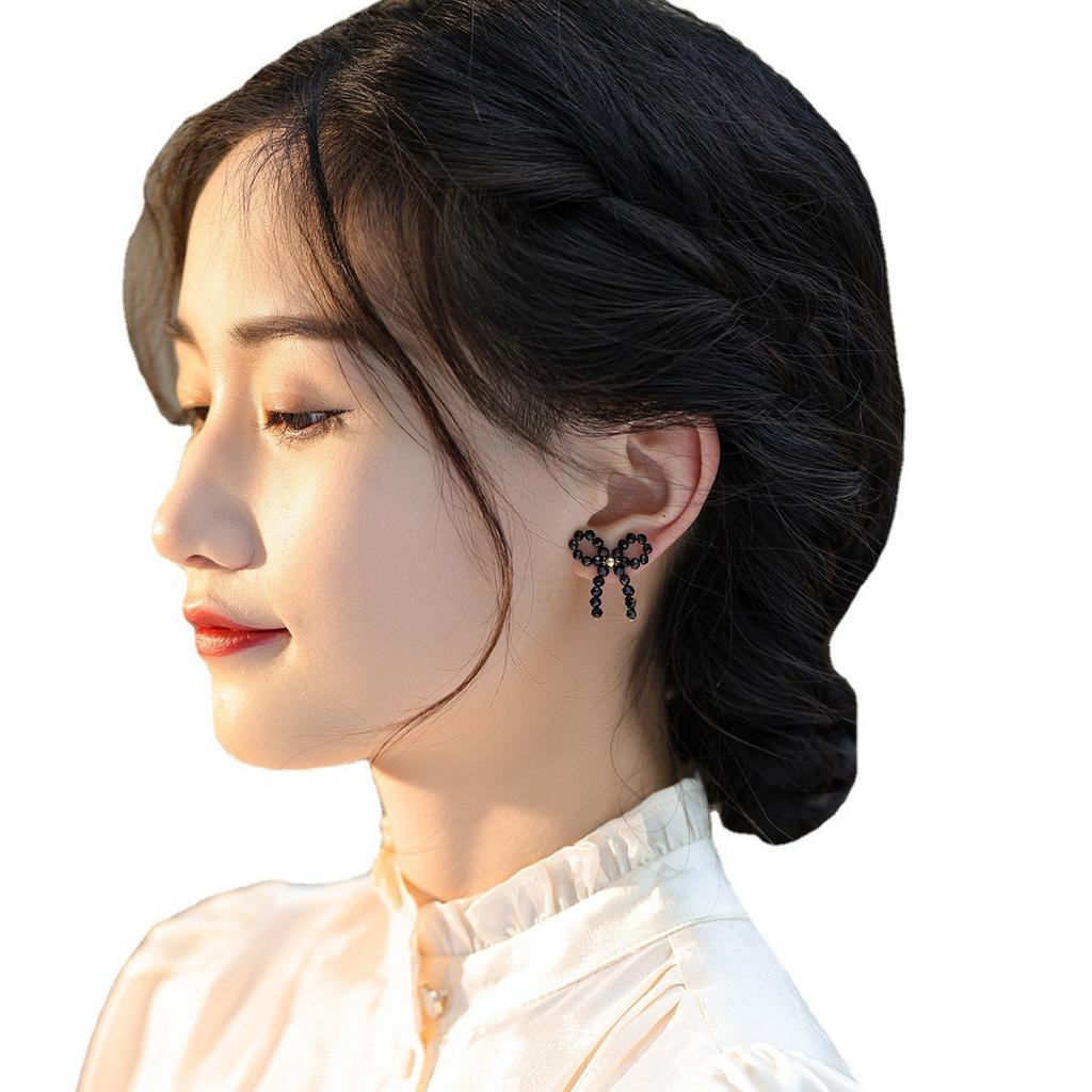 Trendy and Cool Girl Style Black Spinel Bow S9Silver-tone Earrings for Commuting