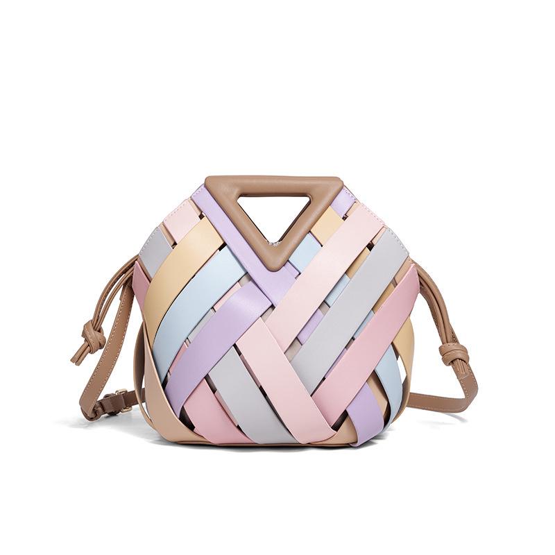 Sac à main pour femme de grande capacité avec boucle magnétique triangulaire et design bandoulière creux - Sac à épaule mère-enfant tendance