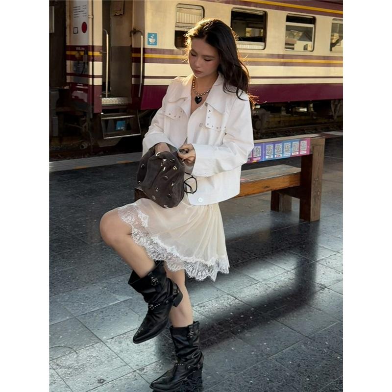 

Street Motorcycle Style Heavy-Duty Rivet Short Jacket Coat One Size білий