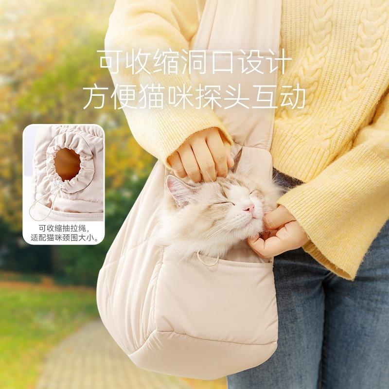 Pet Large Capacity Cat and Dog Shoulder Cross Bag Warm Cat and Dog Bag Pet Travel Bag Pet Carrier