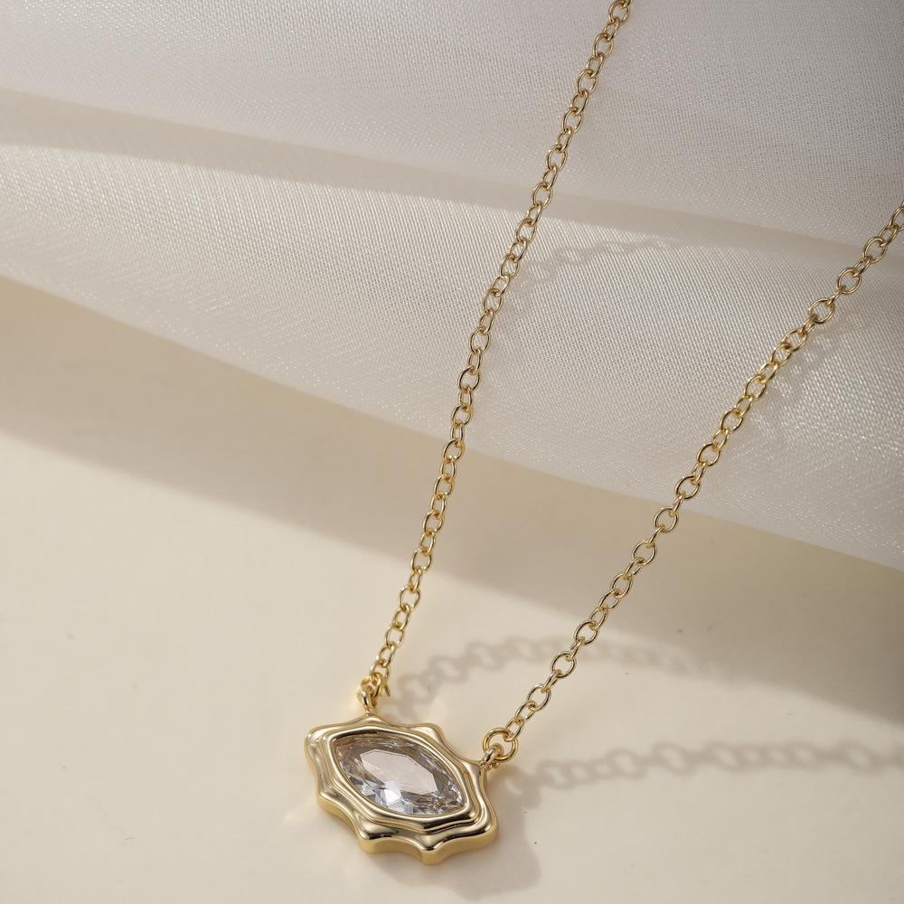 

Elegant Geometric Oval Zircon Pendant Necklace Stunning Copper Gold Plated Jewelry Women For Gold Single Eye