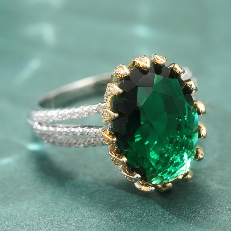 Luxury Elegant Green Synthetic Zirconia Silvery Plated Ring for Women Vintage Sparkling Banquet Celebration Jewelry Accessories