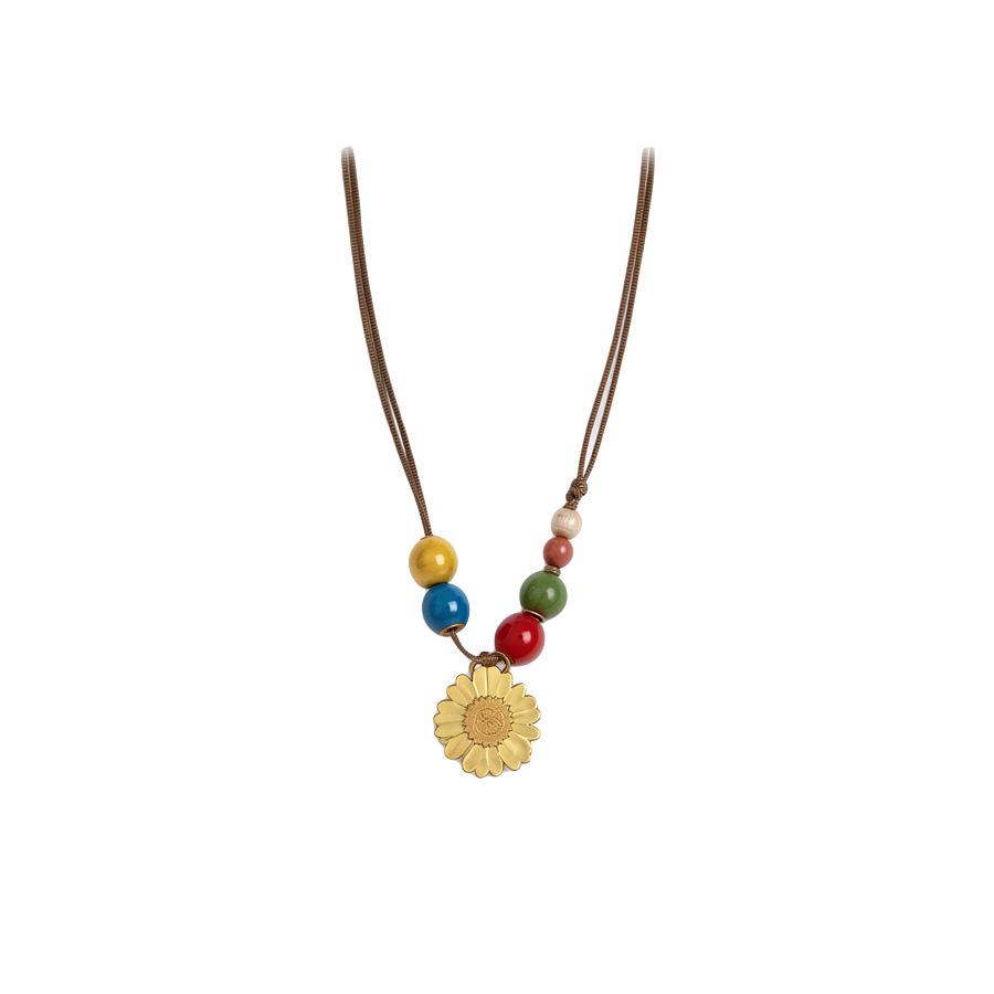 High-End Ceramic Flower Necklace: Creative Leather Cord Collarbone Chain for Women
