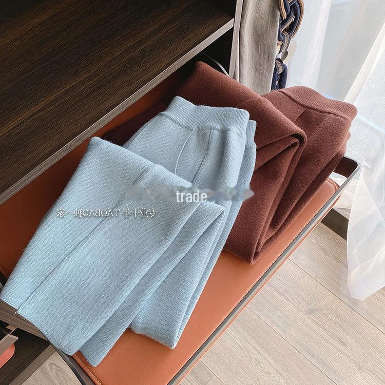 

2023 Модные свободные широкие трикотажные белые брюки для женщин M