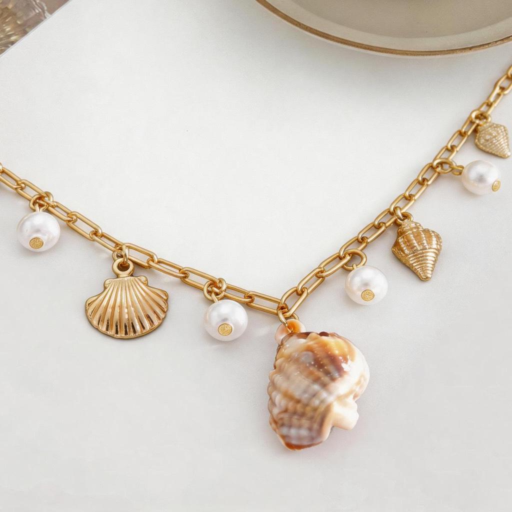 Elegant Shell Conch Tassel Pendant Pearl Necklace - Light Luxury Clavicle Chain, Vacation Style