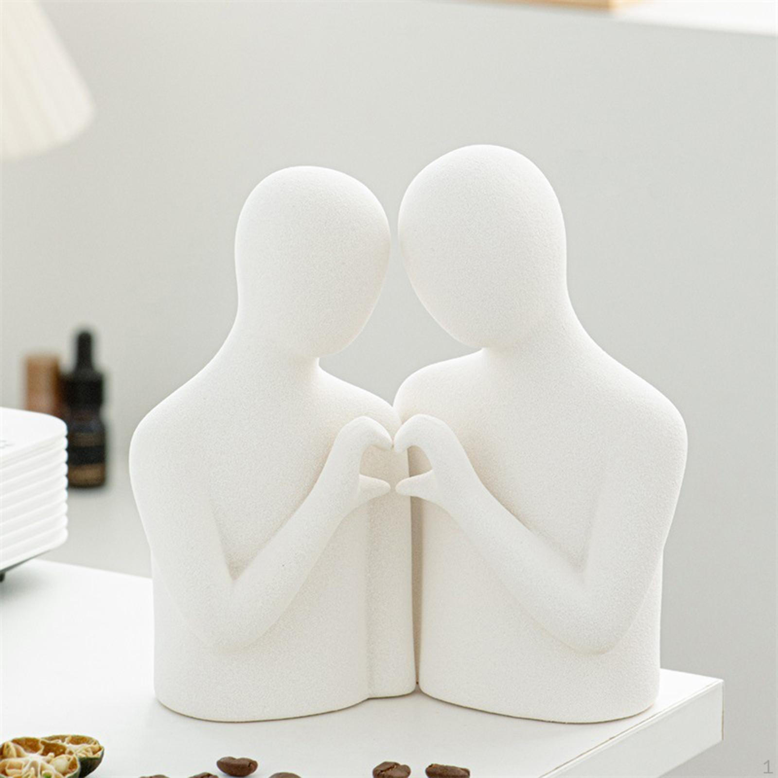 

Abstract Couple Statue Desktop Ornament Art Porcelain Table Centerpiece Heart Gesture Figurine Lover White