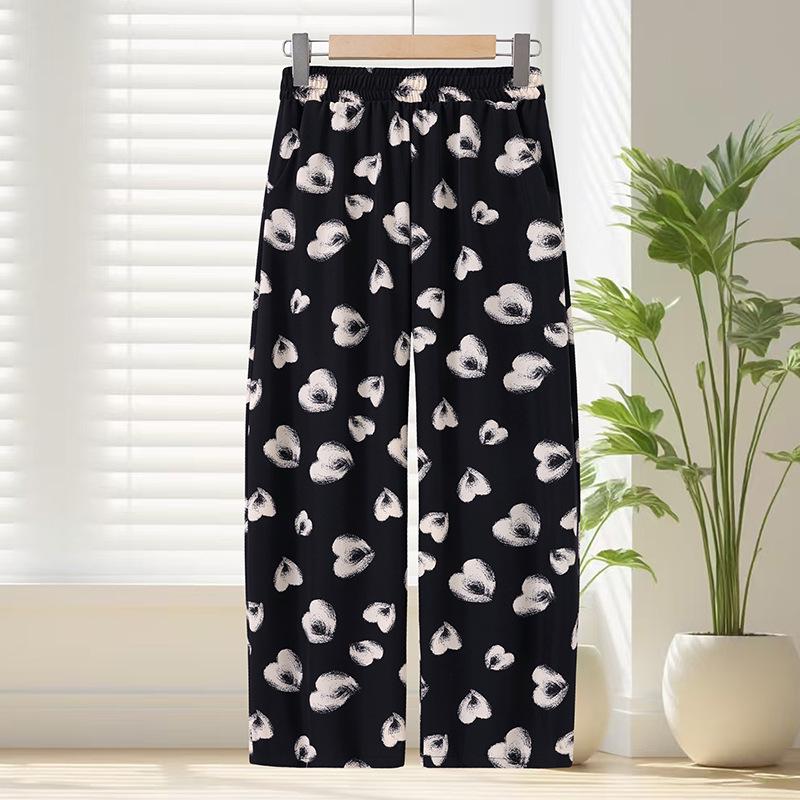 Mom's Summer Floral High-Waist Nine-Point Pants for Middle-Aged and Elderly Women - Elastic, Loose, and Casual Fit.