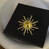 Einfache goldene Sonnengott-Brosche für Damen Herren Mantel-Accessoires Weibliche Vintage-Broschen Schmuck-Accessoires Geschenk