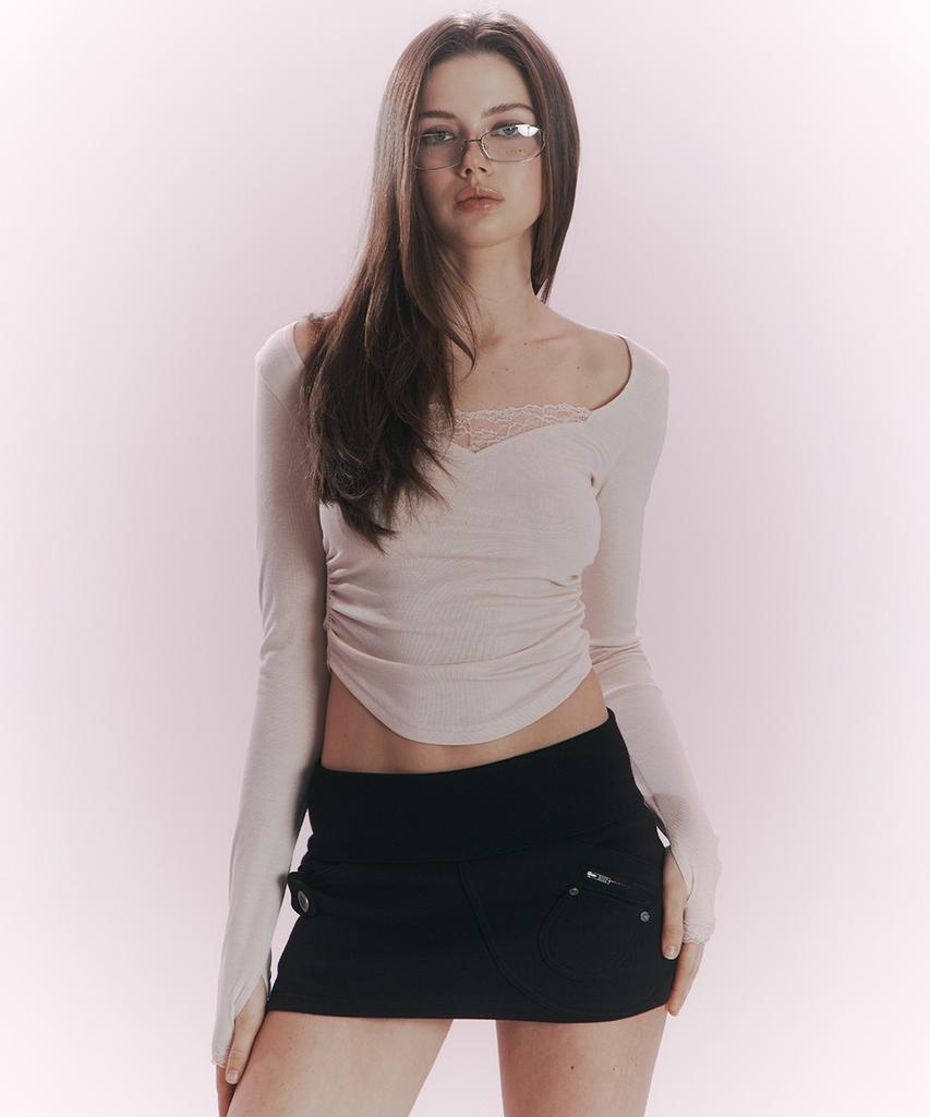 Peullijeunopallou Karena Side Pocket Mini Skirt (Black)