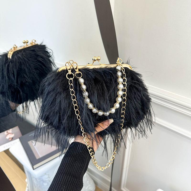 

Hot Sale Retro Large Capacity Plush Women s Bag Pearl Chain Bag Small Square Bag One Shoulder Crossbody чёрный