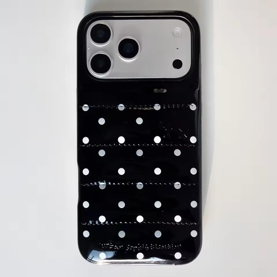 Korean fashion down jacket with black and white polka dots suitable for iPhone 17 17 Pro 17Promax 16 15 14 13 Promax back cover
