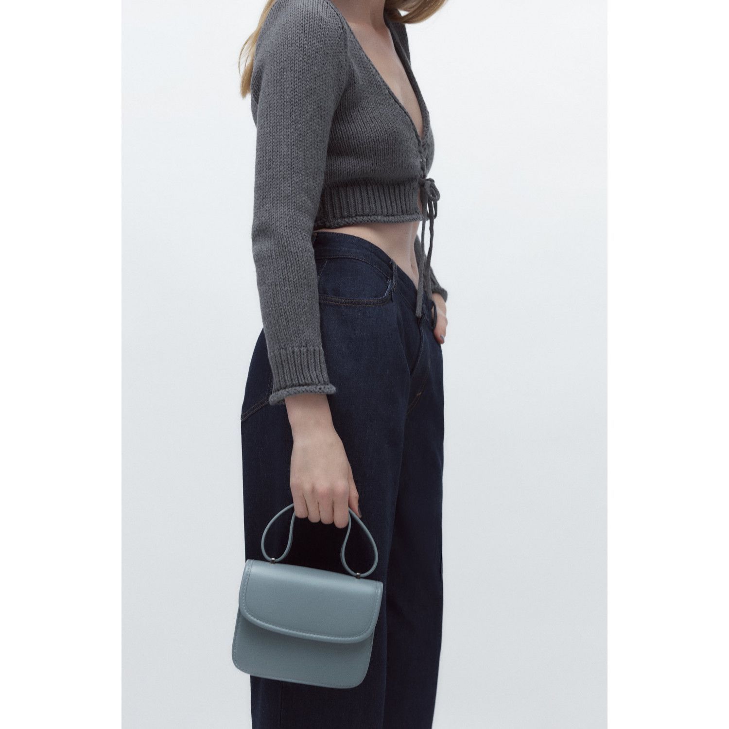 

DOUBLE-HANDLE CROSSBODY BAG