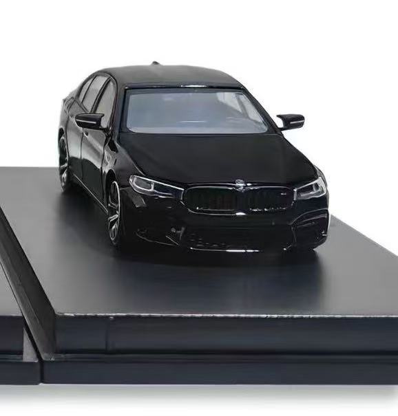 MJ 1:64 BMW M5 F90 6th generation MK6 alloy car model, collectible ornament