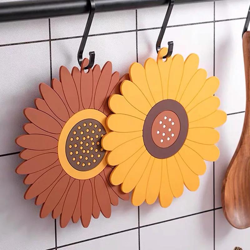 1PC Kawaii Coasters Sunflower Japanese Style Sakura Insulated Table Mat Tableware Tea Milk Cup Coasters for Kichen Pad Drinkware