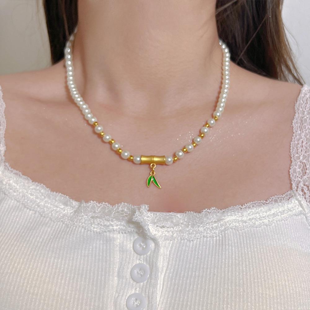 Shijia Pearl Necklace Women's Niche Light Luxury Design High-end Temperament Collarbone Chain Neck Chain Sweater Chain Bead Chain