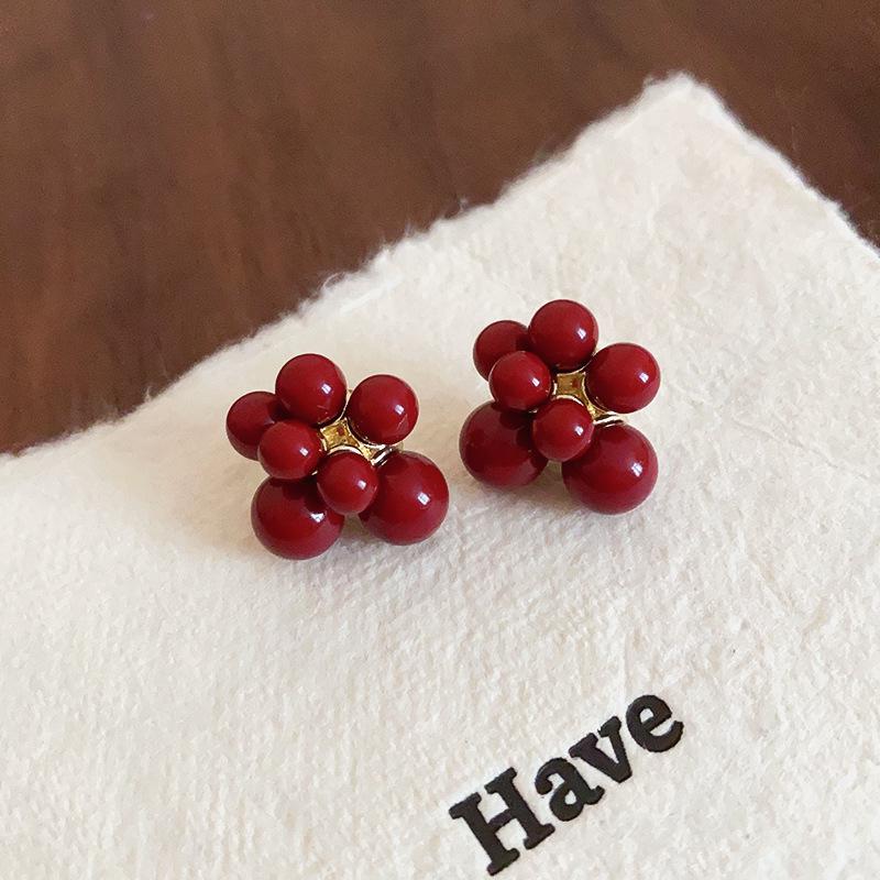 Silver Needle Red Drip Geometric Ear Cuffs - Retro Light Luxury Earrings for Women, Autumn/Winter Collection