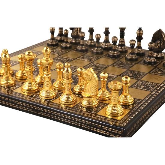 Staunton Inspired Brass Metal Luxury Chess Pieces  Board Set 30.48 Cm Gold, Black