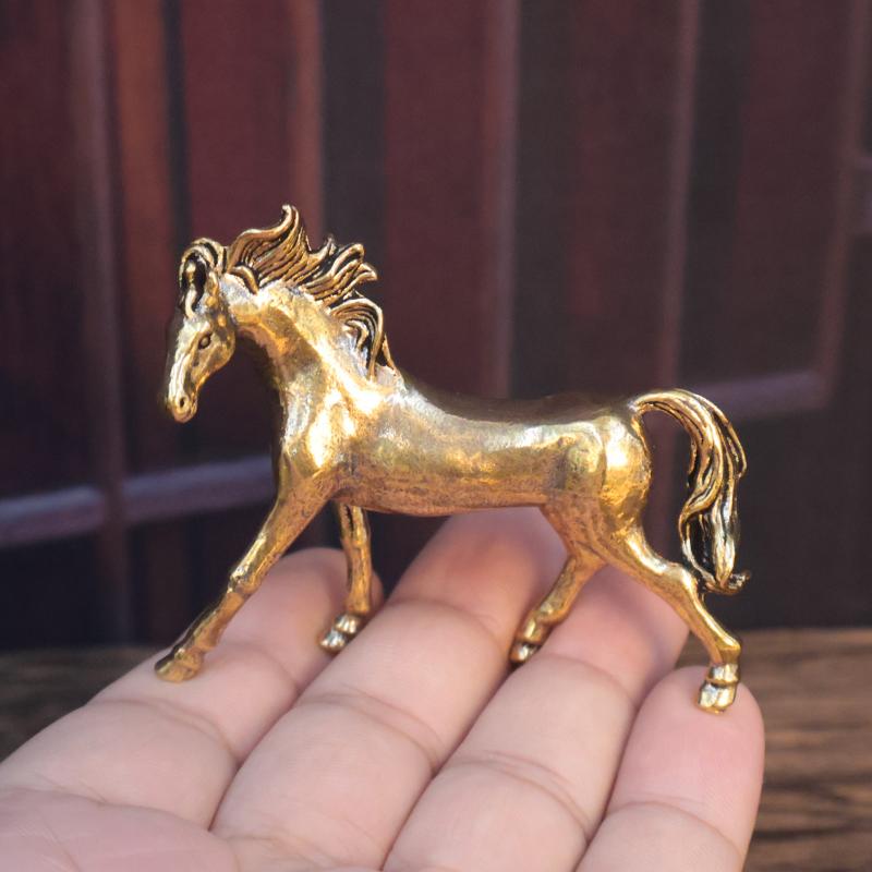 1PC Creative Brass Horse And Monkey Cute Statue Key Chain Pendant Home Office Desktop Ornaments Funny Toys