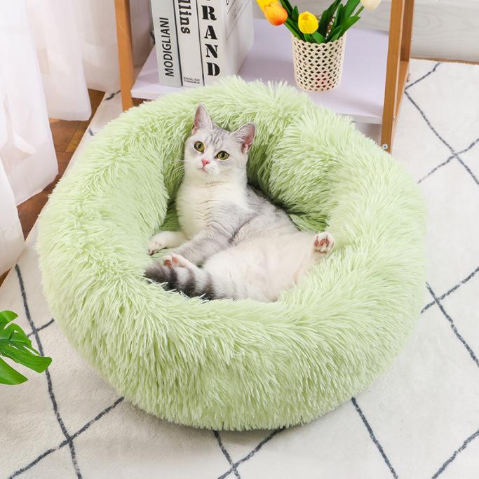Plush Cat & Dog Bed: Cozy Autumn/Winter Nest, Soft Round Mat
