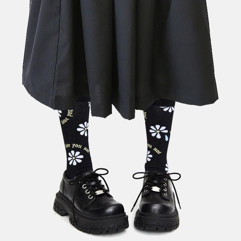 

Retro British style square heel medium heel small leather shoes women s 2025 new autumn versatile skirt Mary Jane single shoes women 40