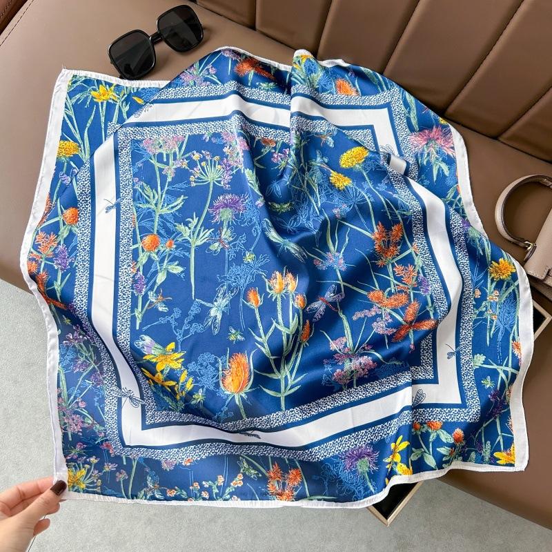 Silk scarf 71 * 71 imitation silk square scarf Korean atmosphere neck silk scarf flower pattern flower polka dot scarf