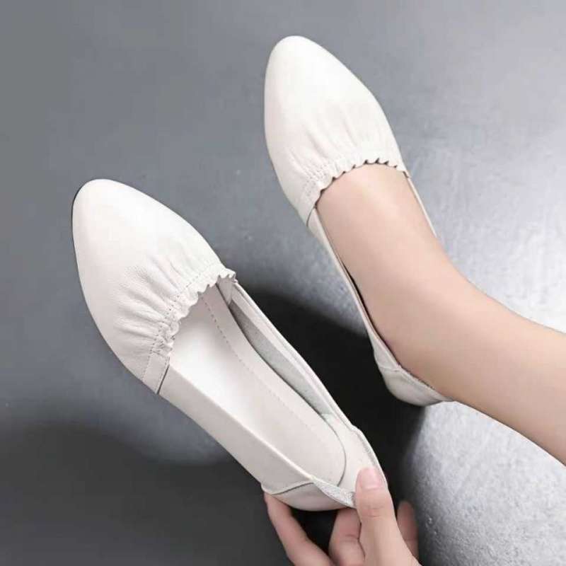 2025 New Spring Versatile Beef Tendon Sole Single Shoes Women's Soft Sole Light Mouth White Leather Shoes Women's Soft Leather Pointed Flat Shoes