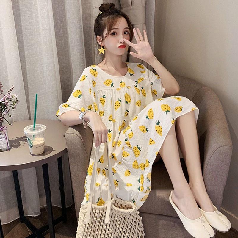 Korean Style Strawberry Maternity Mid-Sleeve Dress, Summer 2024: Loose, Stylish, Belly-Covering Dress for Expectant Mothers.