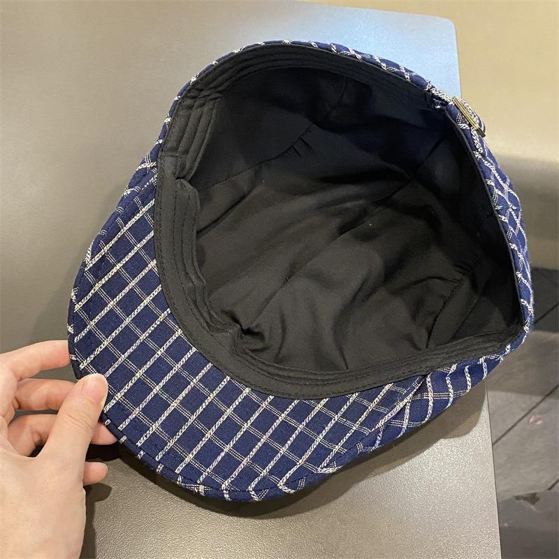 Retro Karomuster Schirmmütze Herbst und Winter vielseitig Gesicht Schirmmütze literarische Straße Anti-Trage Maler Baskenmütze