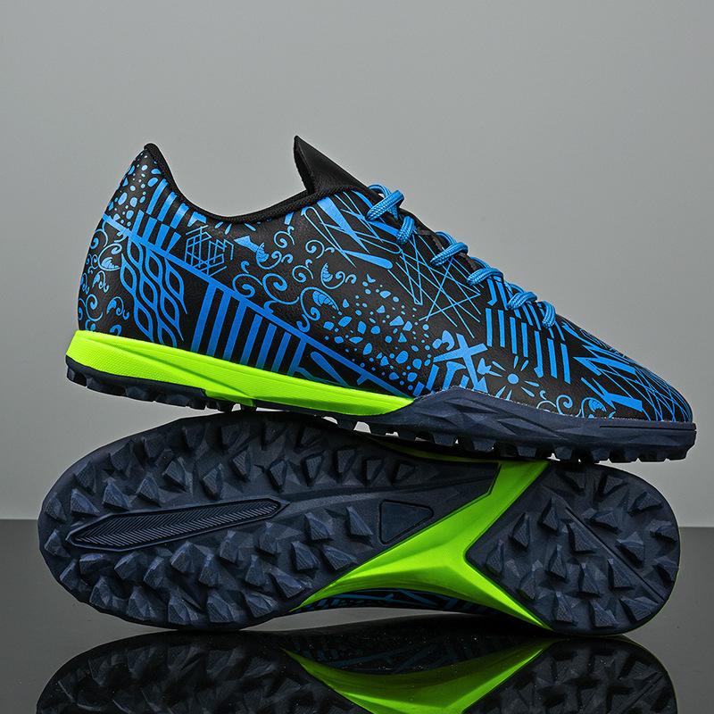 New Football Shoes Football Shoes New Grass Match Long Broken Nails Low Price Drainage