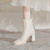 Stiefel mit grobem Absatz für Damen, Herbst und Winter 2025, neues Internet-Berühmtheits-Explosionsmodell, vielseitig, schlicht, eckige Spitze, hoher Absatz, dünn, elastisch, kurzer Stiefel