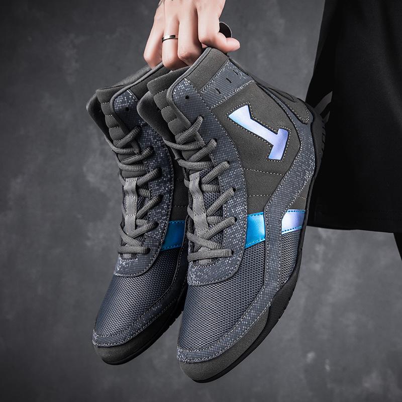 Manufacturer Direct Sales Couple High Top Breathable Lightweight Boxing Shoes Anti Slip Wrestling Comprehensive Training