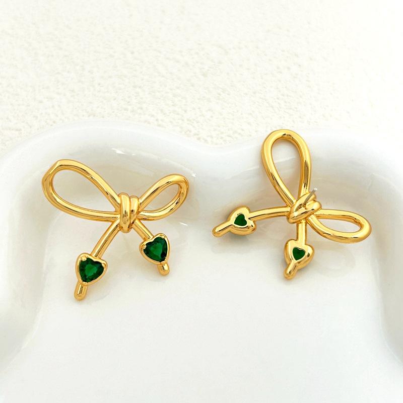 

Fashion Temperament Emerald Zircon Love Line Bow Stud Earrings