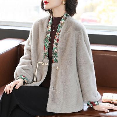 Luxury Fur Short Coat for Trendy Middle-aged Ladies In Fall and Winter