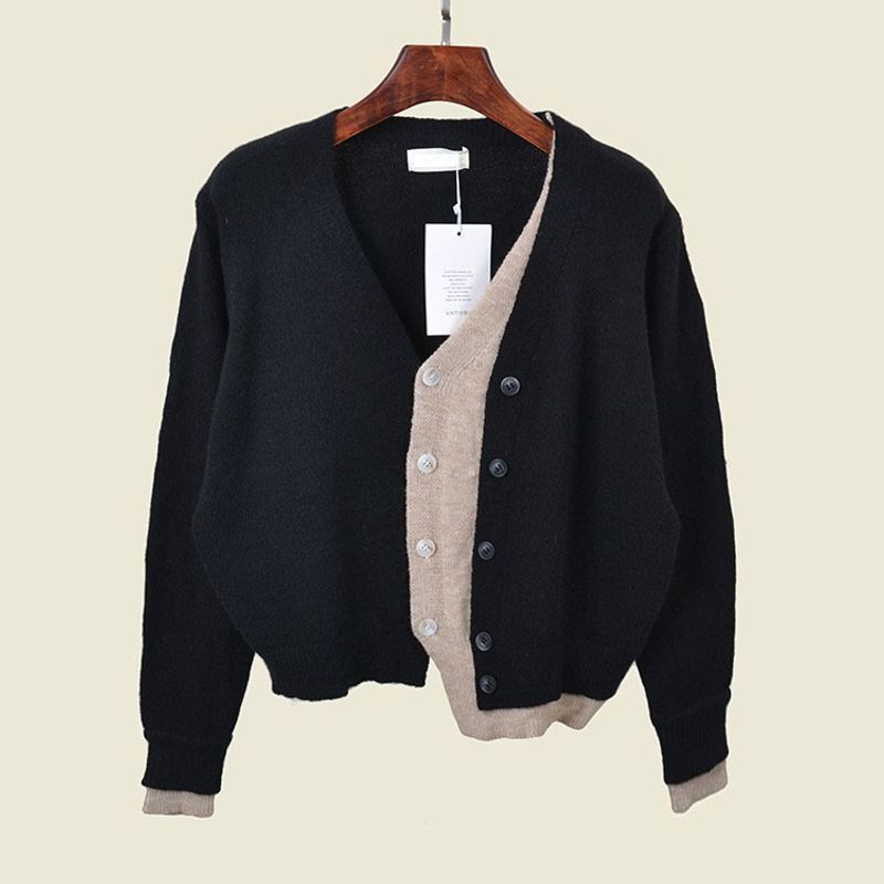 Leak-Picking V-neck Cardigan Double-Breasted Color Matching Revoked by Brand