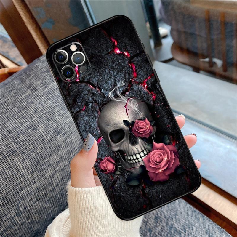 Gothic Fashion Skull Phone Case For iPhone 11 12 13 14 15 16 Pro Max 12 13 Mini X XR XS MAX 14 Plus Cover