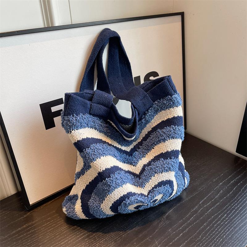 Style new women's wool bag shoulder bag love pattern open large capacity shopping bag mixed color wholesale