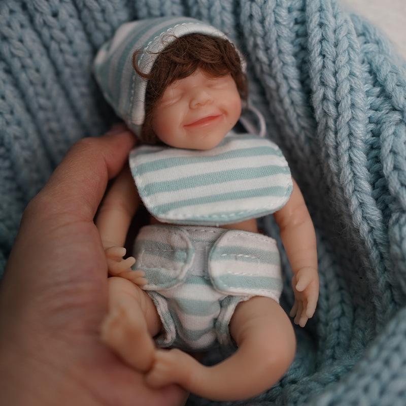 Waterproof Full Body Vinyl Mini Rebirth Doll 6'' 15 Cm Cute Dress Up Palm Baby Dolls April Lifelike Sleeping Reborn Doll Toy for Children's Day Gift