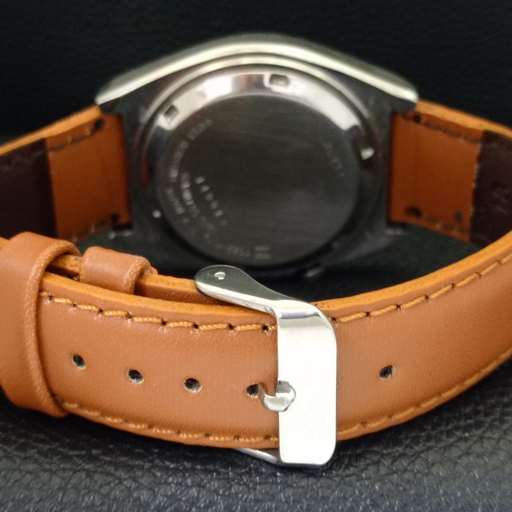 VINTAGE SEIKO 5 AUTOMATIC 7009A JAPAN MENS WHITE COLOR DIAL WATCH a702611-1 R209-a702611