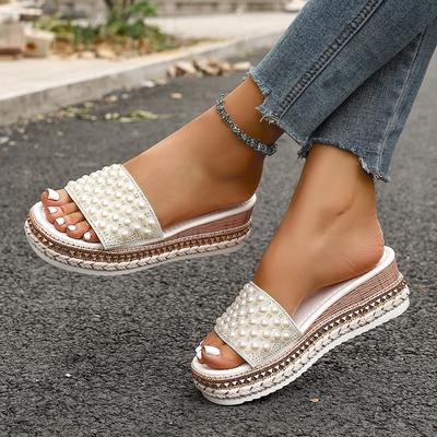 Mode Glänzende Kristall Perle Plateau Pantoletten Damen Mode Nieten Dekor Keilsandalen Frau Sommer 2025 Rutschfeste Dicke Sohle Strand Pantoletten