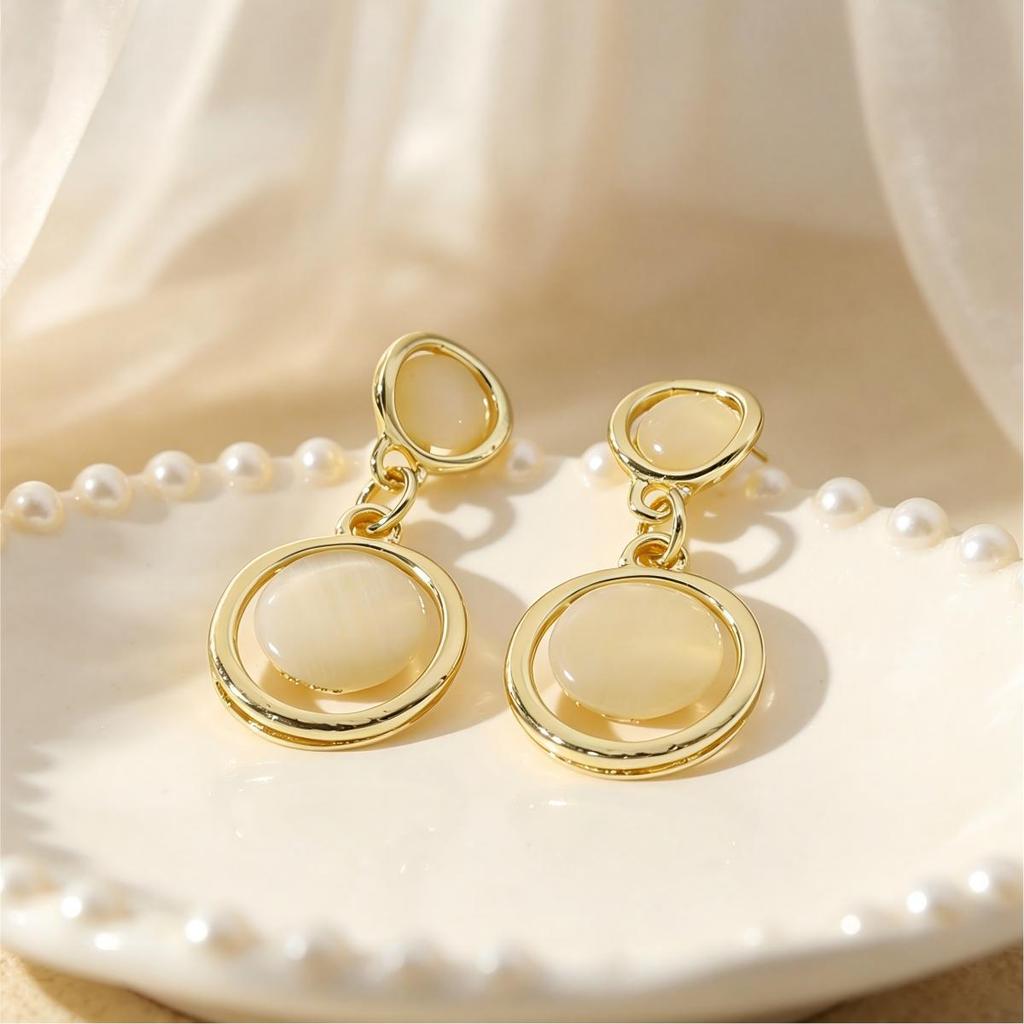 Korean Geometric Cat's Eye Dangle Earrings - Versatile Luxury Statement for Women