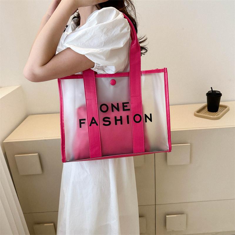 Stylish Casual Commuter Tote Bag Large Capacity Chic Design Ideal For Everyday Use