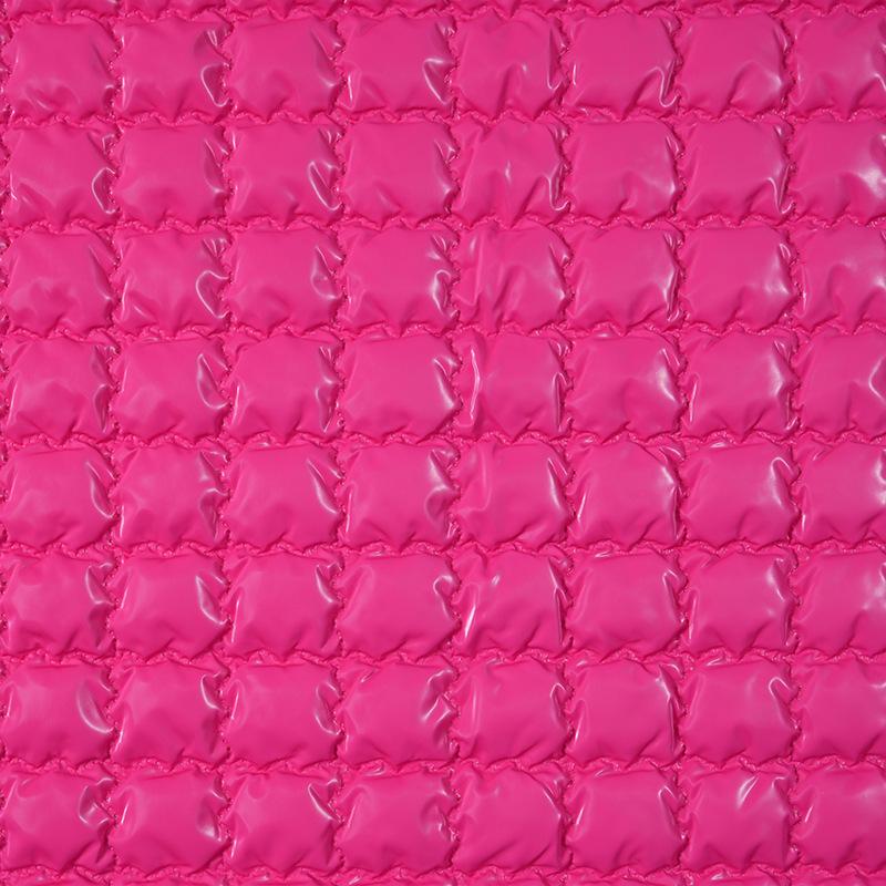 Nouă Geantă de Depozitare și Machiaj din Poliester Matlasat Impermeabil, Grosime 4cm, Embosată Ultrasonic